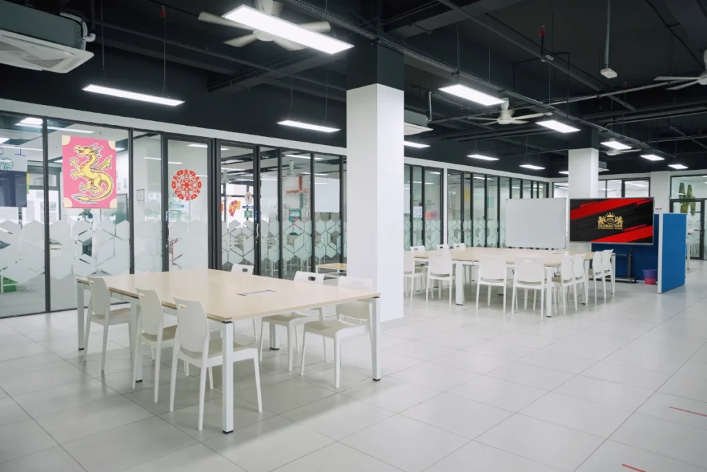 Open self-study and collaboration area outside classrooms at Global Ark Kajang