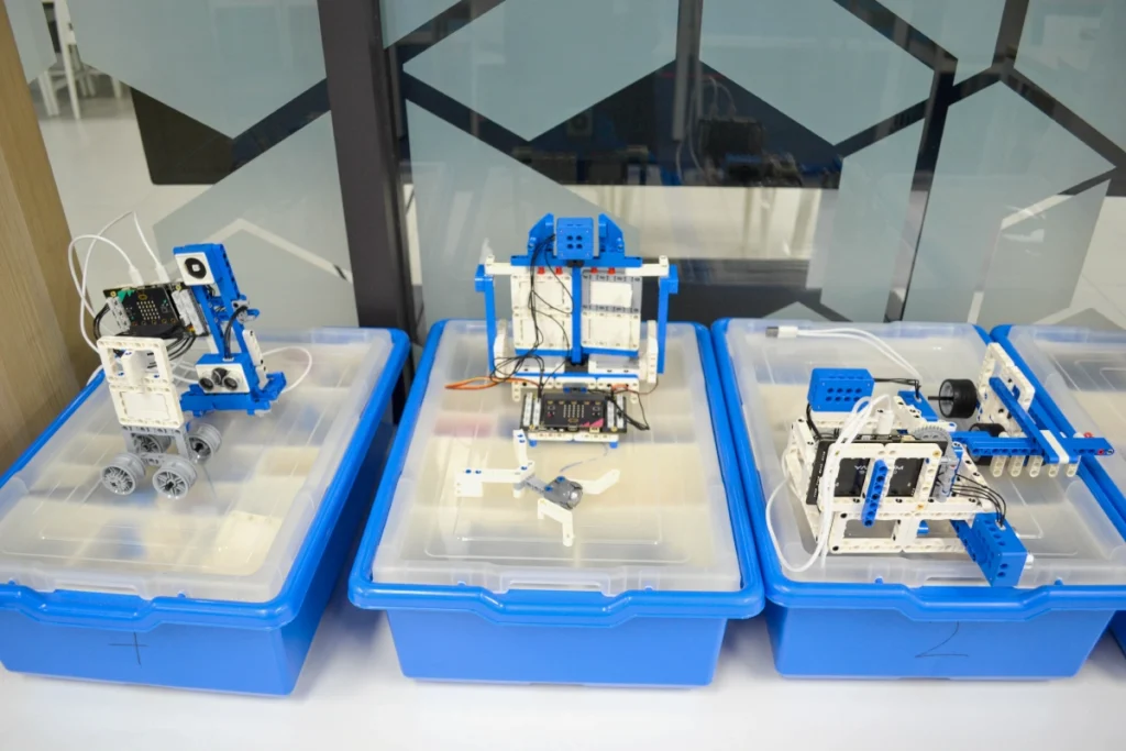 Hands-on learning in the STEAM course with eighteen 3D printers at Global Ark Kajang